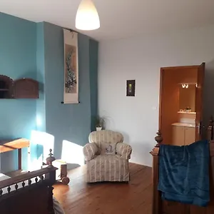 Couette-café Maison Et Jardin Talinou, Montastruc (Hautes-Pyrenees)